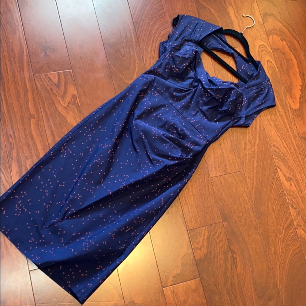 Great detailing in Vintage-style Dress